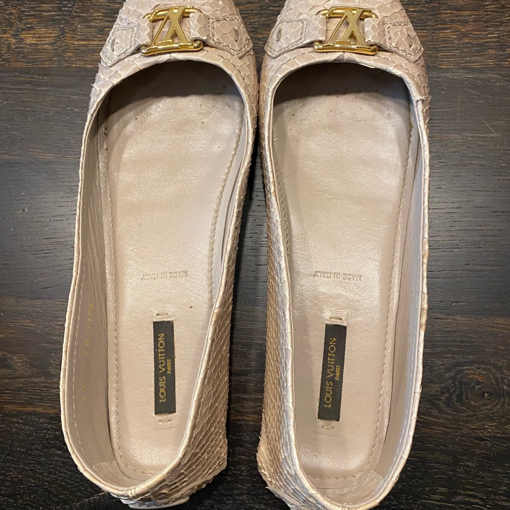 Beautiful authentic Louis Vuitton snake skin ballerina